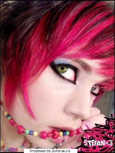 Girls - Dianna - Colorful pics