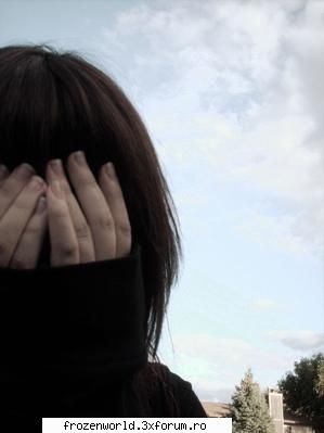 nu`mi plc p ce ai suprapoos poza :rolleyes: 8 jocul pozelor 2.0